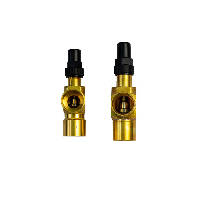 CFC HCFC HFC R717 冷却剤のための銅の角弁 長期使用寿命 CE認証